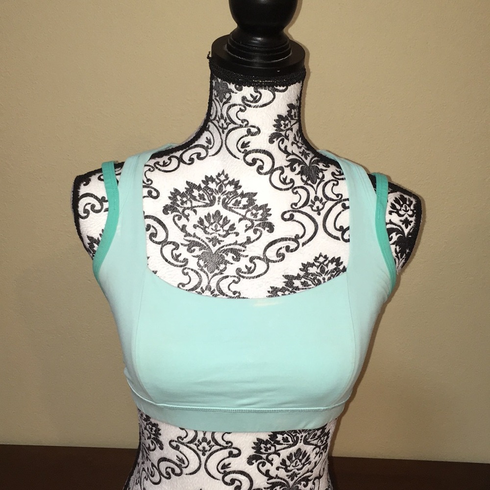 Lululemon Sports Bra.